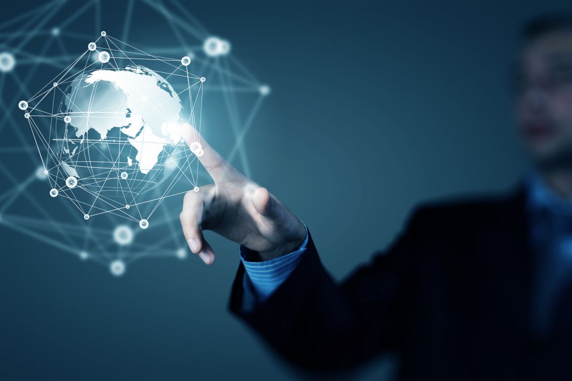 网络推广公司：点亮品牌的数字引航者